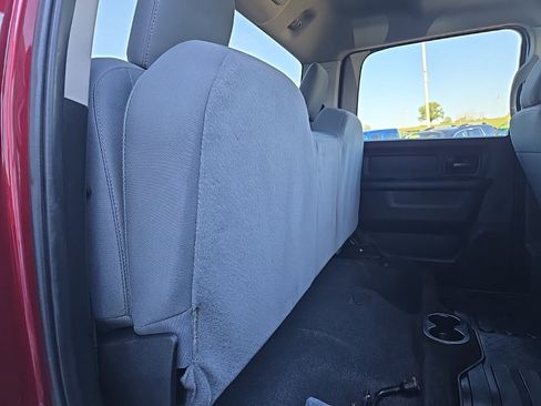 Used 2018 RAM 2500 Tradesman w/ Chrome Appearance Group image 84