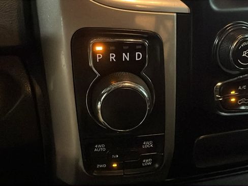 Used 2019 RAM 1500 Big Horn AWD/4WD image 17
