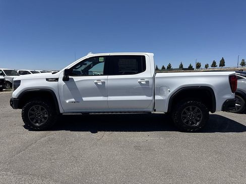 New 2026 GMC Sierra 1500 AT4X AWD/4WD image 5