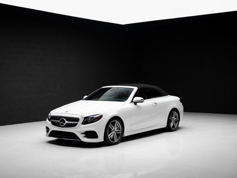 Used 2020 Mercedes-Benz E 450 Cabriolet image 4