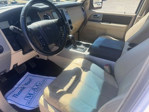 Used 2015 Ford Expedition EL XLT w/ Equipment Group 202A image 14