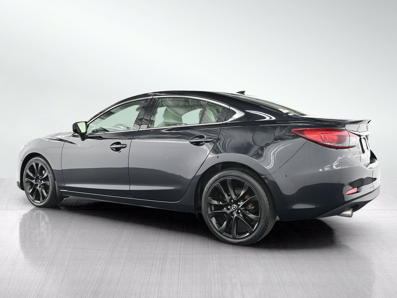 Used 2016 MAZDA MAZDA6 Grand Touring w/ GT Technology Package FWD image 4