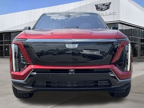 New 2026 Cadillac Vistiq Sport image 4