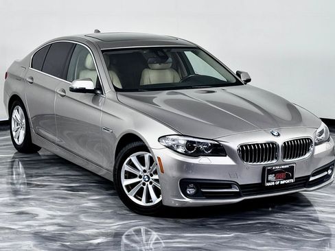Used 2015 BMW 528i xDrive Sedan AWD/4WD image 3