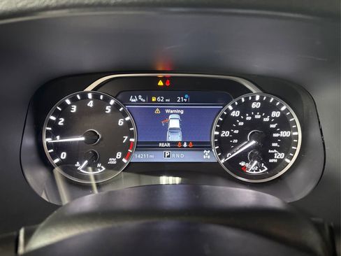 Used 2024 Nissan Frontier SV w/ SV Convenience Package image 23