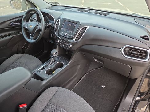 Used 2024 Chevrolet Equinox LT image 18