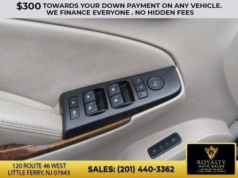 Used 2015 GMC Yukon XL Denali w/ Premium Package image 20