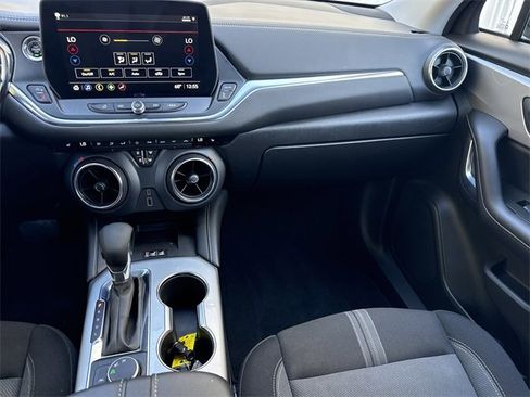 Used 2023 Chevrolet Blazer LT w/ Convenience Package image 14