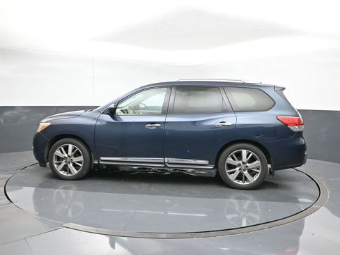 Used 2014 Nissan Pathfinder Platinum w/ Platinum Premium Package image 3