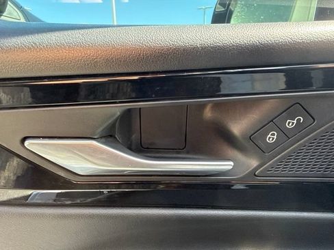 Used 2020 Jaguar XE S AWD/4WD image 16