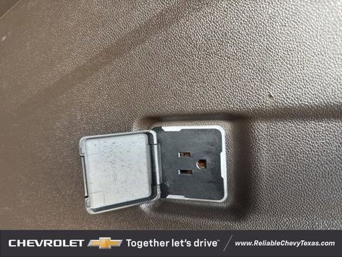 Used 2021 Chevrolet Suburban LT w/ Rear Media and Nav Package image 10