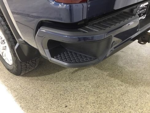 Used 2022 Chevrolet Silverado 2500 High Country w/ Technology Package image 20