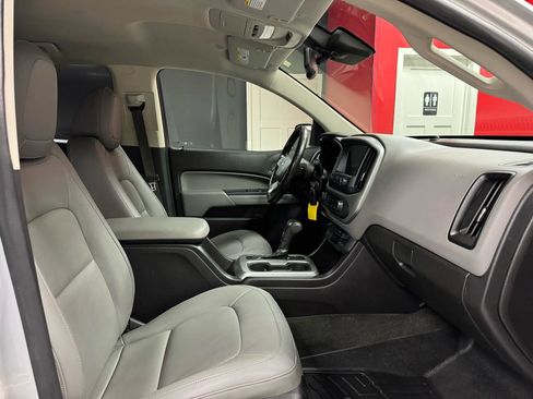 Used 2016 Chevrolet Colorado LT w/ Luxury Package, Chrome AWD/4WD image 21