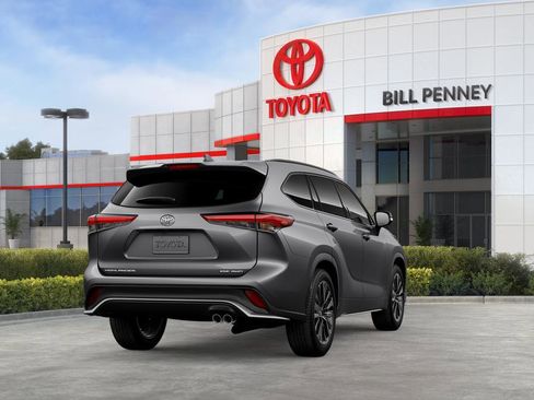 New 2026 Toyota Highlander XSE AWD/4WD image 9