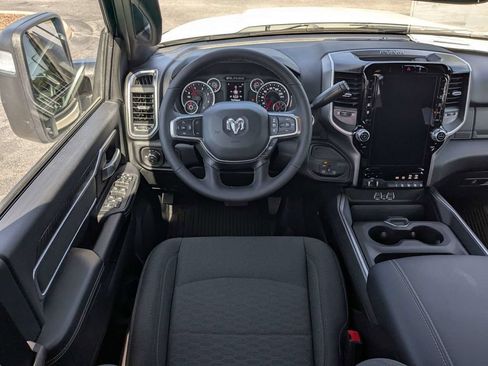 New 2026 RAM 2500 Big Horn AWD/4WD image 14