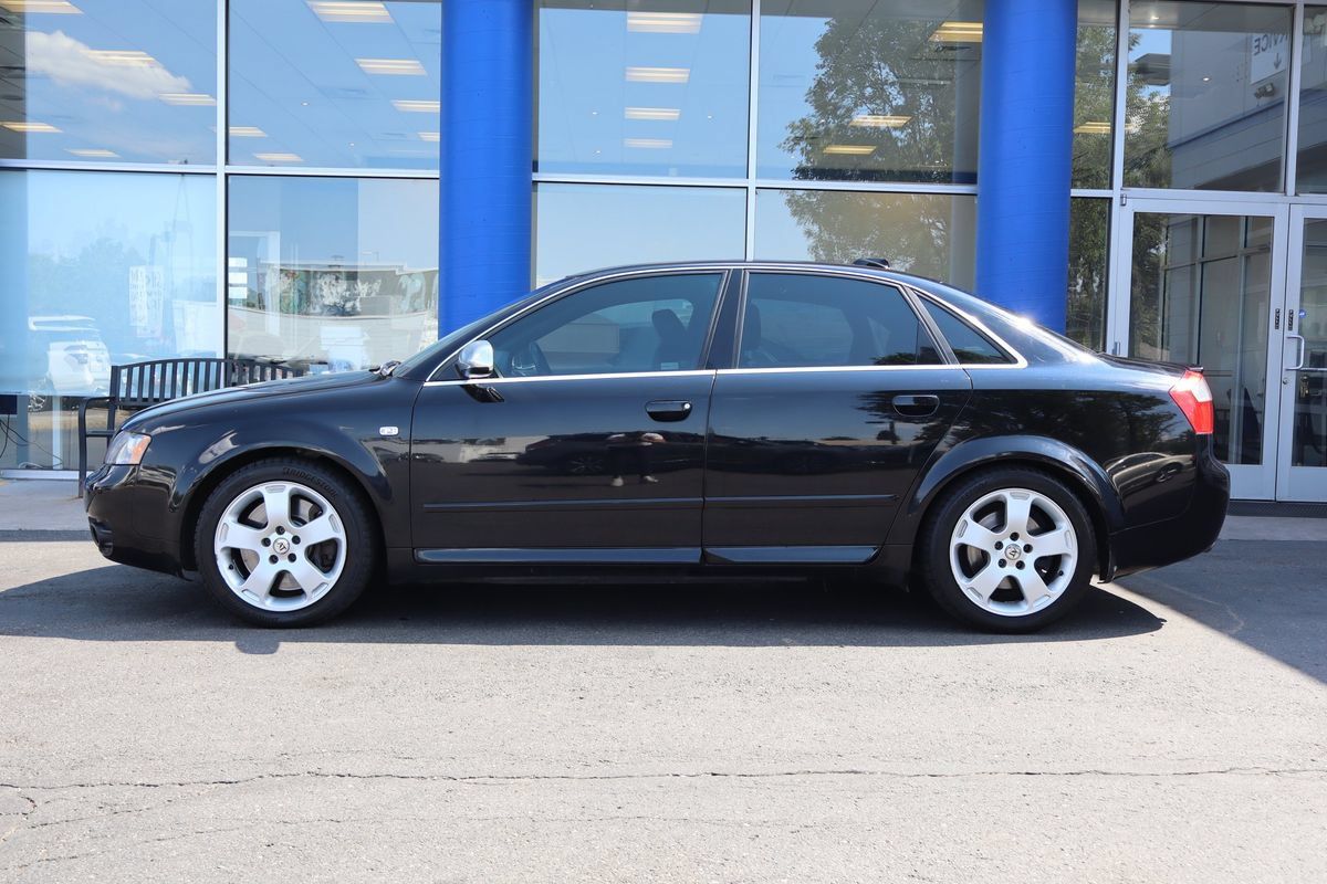 Used 2004 Audi S4 Sedan AWD/4WD image 2