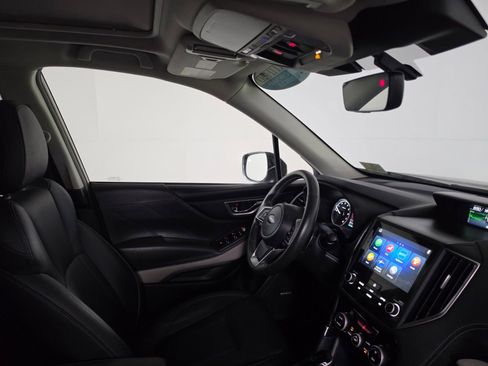 Certified 2024 Subaru Forester Limited image 23