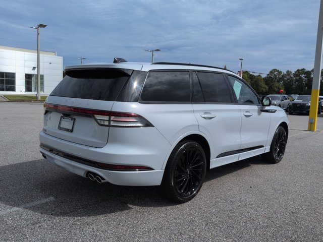 Used 2025 Lincoln Aviator Reserve w/ Equipment Group 201A AWD/4WD image 5