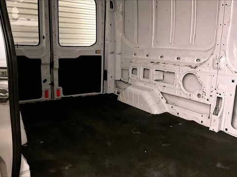 Used 2016 Ford Transit 250 148 Medium Roof w/ Exterior Upgrade Package image 32