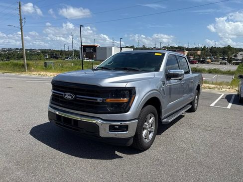 Used 2024 Ford F150 XLT w/ Equipment Group 302A MID RWD image 5