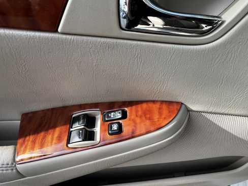 Used 2008 Toyota Solara SLE image 14