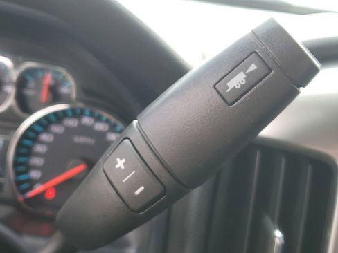 Used 2018 Chevrolet Silverado 1500 LT w/ Texas Edition image 19