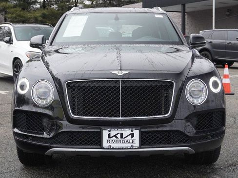 Used 2019 Bentley Bentayga AWD/4WD image 11