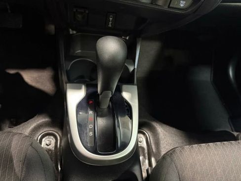 Used 2020 Honda Fit EX image 28