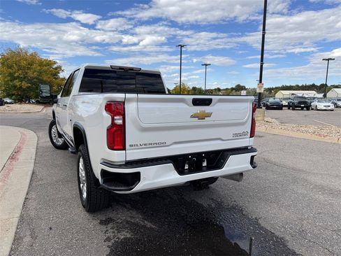 Used 2022 Chevrolet Silverado 2500 High Country w/ LPO, Hitch Package image 6