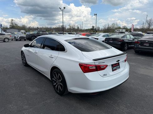 Used 2018 Chevrolet Malibu LT image 6