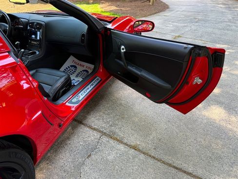 Used 2013 Chevrolet Corvette Grand Sport w/ 2LT Preferred Equipment Group image 58