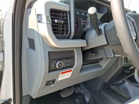 Used 2024 Ford F350 XL w/ Snow Plow Prep Package image 18