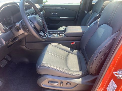 Certified 2026 Honda Passport TrailSport Elite image 11