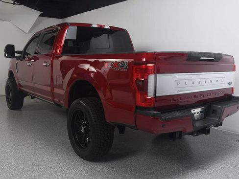 Used 2018 Ford F250 Platinum w/ Platinum Ultimate Package AWD/4WD image 8