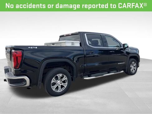 Used 2023 GMC Sierra 1500 SLE AWD/4WD image 4