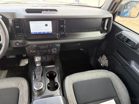 Used 2022 Ford Bronco 4-Door AWD/4WD image 28