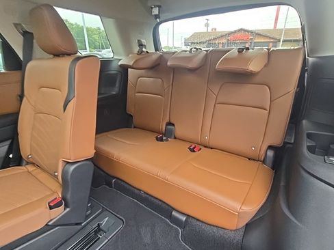 New 2025 Nissan Pathfinder Platinum w/ Cargo Package image 43