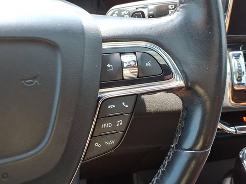 Used 2019 Lincoln Navigator Reserve AWD/4WD image 25