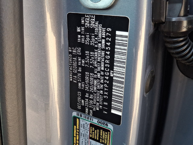 Used 2024 Kia Telluride LX FWD image 26