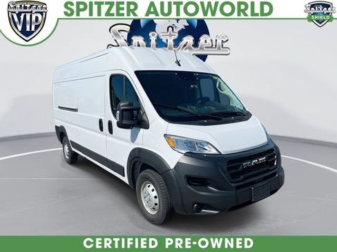 Used 2023 RAM ProMaster 2500 FWD image 1