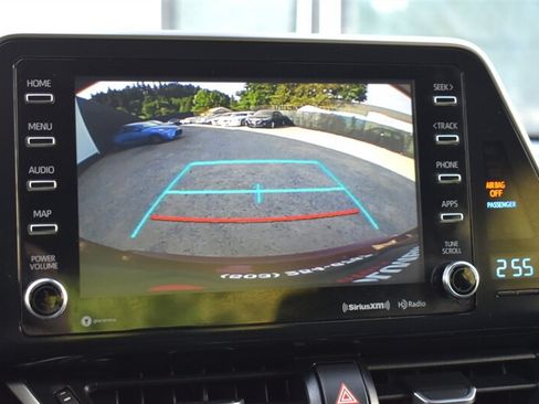 Used 2019 Toyota C-HR XLE FWD image 20