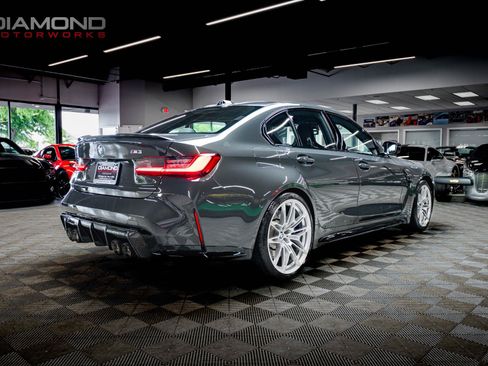 Used 2025 BMW M3 w/ M Carbon Exterior Package RWD image 23
