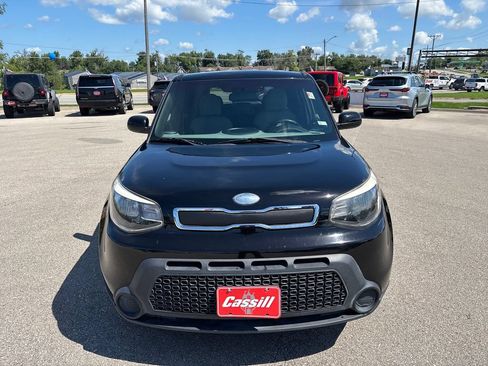 Used 2014 Kia Soul FWD image 9