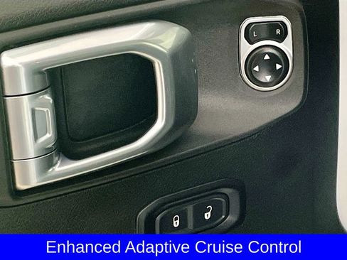 Used 2024 Jeep Wrangler Sport S image 20