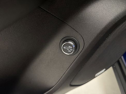 Used 2023 GMC Acadia Denali w/ Denali Ultimate Package image 36