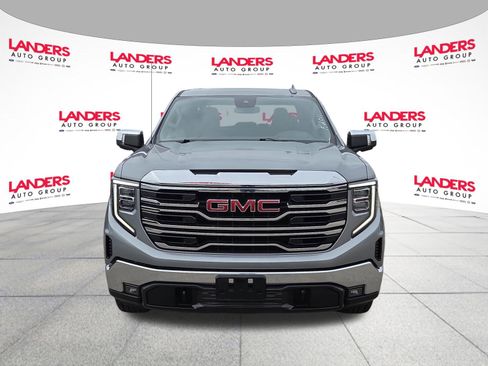 Used 2024 GMC Sierra 1500 SLT image 8