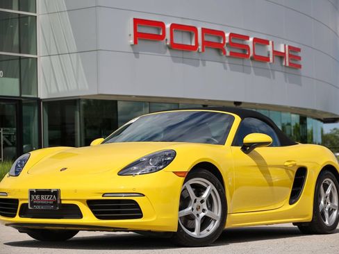 Certified 2024 Porsche 718 Boxster RWD image 6