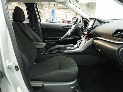 Used 2025 Mitsubishi Eclipse Cross ES AWD/4WD image 20