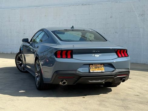 New 2025 Ford Mustang EcoBoost Fastback image 5