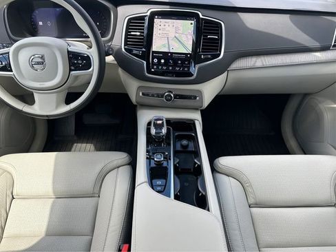 Used 2025 Volvo XC90 B6 Ultra w/ Protection Package Premier AWD/4WD image 22